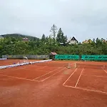 Enjoyharrachov - Atraktivni Slunny Klimatizovany 24 V Centru Harrachova Se Saunou, Parkovanim, Wifi-wlan, Sat, Herni Konzoli, Netflix Zdarma A Moznosti Dobijeni Auta Jen 150m Od Lanovky Appartement *