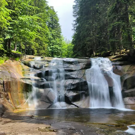 Enjoyharrachov - Atraktivni Slunny Klimatizovany 24 V Centru Harrachova S Velkou Terasou, Saunou, Parkovanim, Wifi-wlan, Sat, Herni Konzoli, Netflix Zdarma A Moznosti Dobijeni Auta Jen 150m Od Lanovky Lejlighed