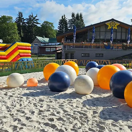 Enjoyharrachov - Atraktivni Slunny Klimatizovany 24 V Centru Harrachova Se Saunou, Parkovanim, Wifi-wlan, Sat, Herni Konzoli, Netflix Zdarma A Moznosti Dobijeni Auta Jen 150m Od Lanovky Διαμέρισμα
