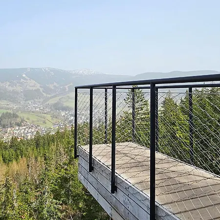 Enjoyharrachov - Atraktivni Slunny Klimatizovany 24 V Centru Harrachova S Velkou Terasou, Saunou, Parkovanim, Wifi-wlan, Sat, Herni Konzoli, Netflix Zdarma A Moznosti Dobijeni Auta Jen 150m Od Lanovky Lejlighed Harrachov