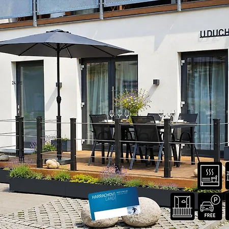 Enjoyharrachov - Atraktivni Slunny Klimatizovany 24 V Centru Harrachova S Velkou Terasou, Saunou, Parkovanim, Wifi-wlan, Sat, Herni Konzoli, Netflix Zdarma A Moznosti Dobijeni Auta Jen 150m Od Lanovky Daire