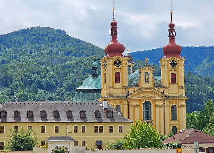 Enjoyharrachov - Atraktivni Slunny Klimatizovany 24 V Centru Harrachova Se Saunou, Parkovanim, Wifi-wlan, Sat, Herni Konzoli, Netflix Zdarma A Moznosti Dobijeni Auta Jen 150m Od Lanovky